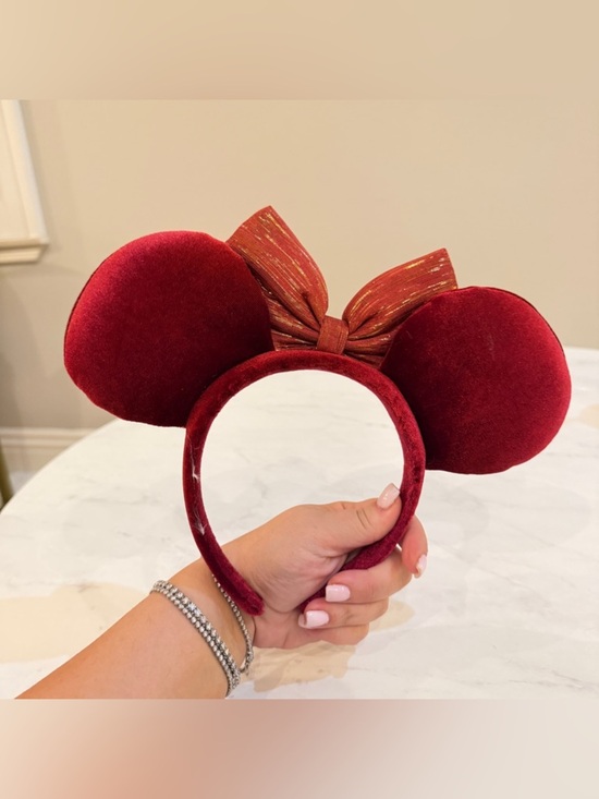 NEW Disney Holiday Bejeweled Ears